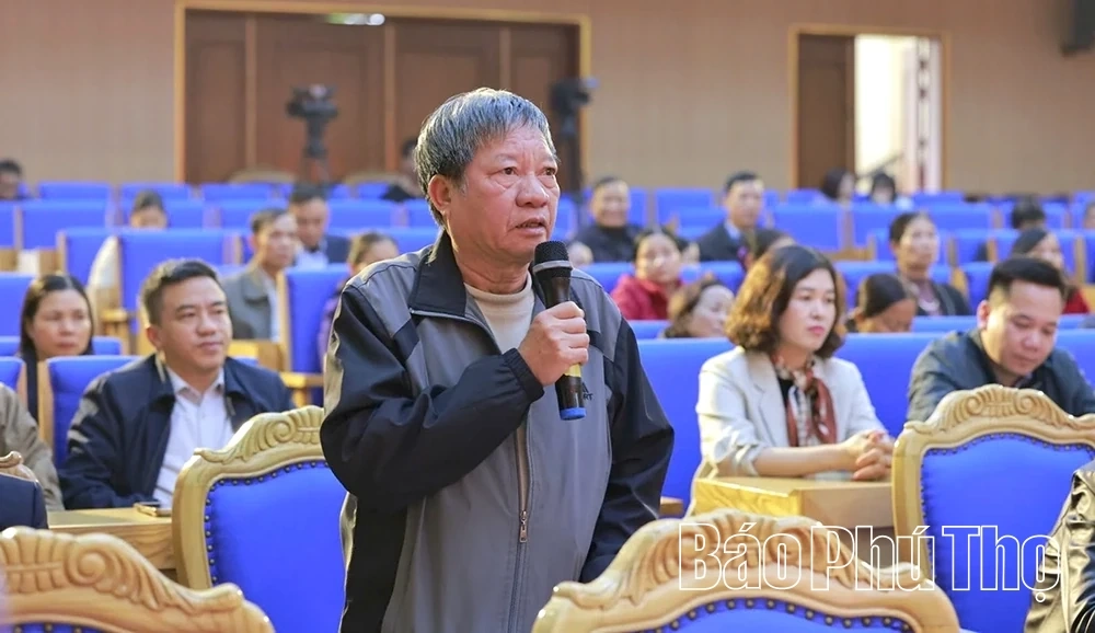 Đại biểu HĐND tỉnh tiếp xúc cử tri sau Kỳ họp thứ Hai