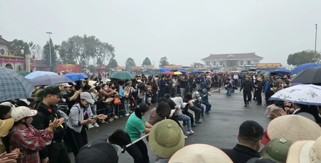 Khai mạc Lễ hội đền Mẫu Âu Cơ năm Bính Ngọ 2026