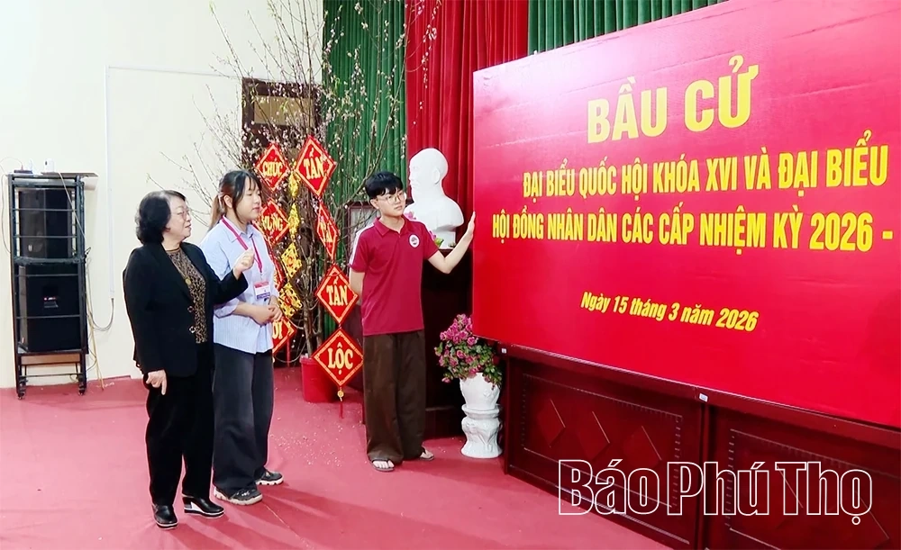 Người thắp sáng niềm tin ở cơ sở