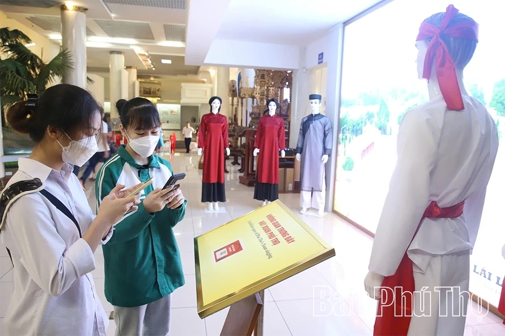 Quảng bá hát Xoan qua công nghệ số