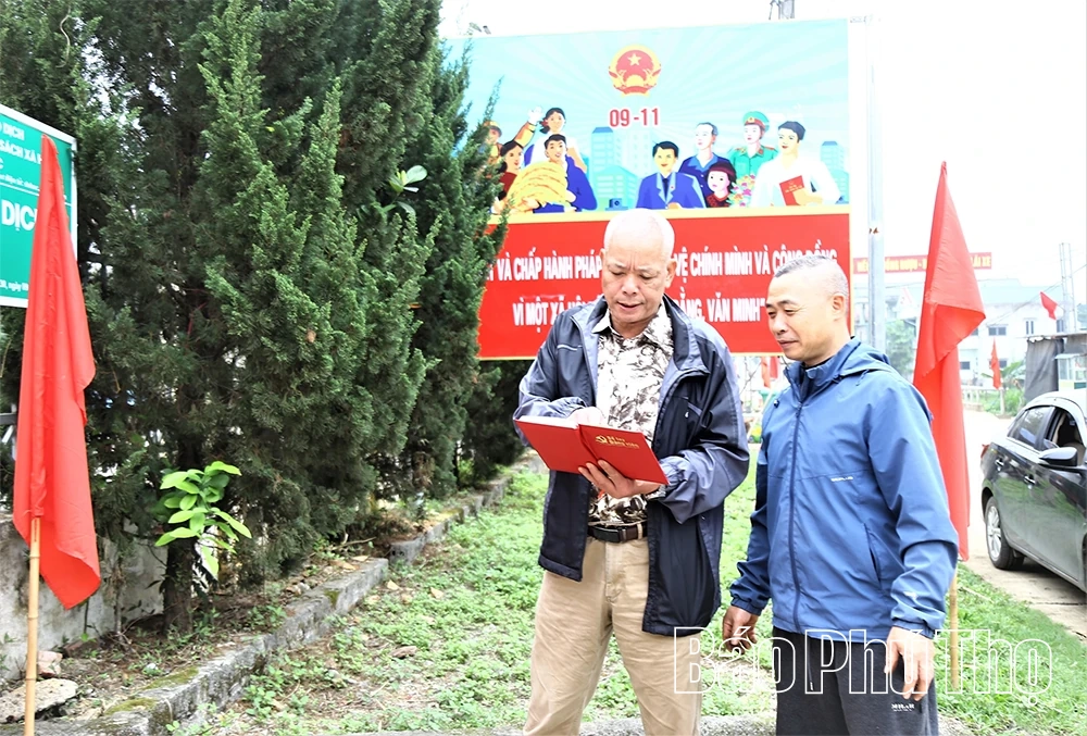 Xóm Tráng phát huy vai trò cán bộ, đảng viên xây dựng quê hương