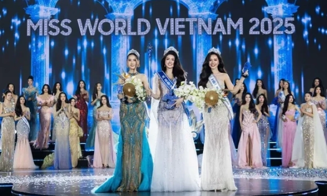 Phan Phương Oanh đăng quang Miss World Việt Nam 2026