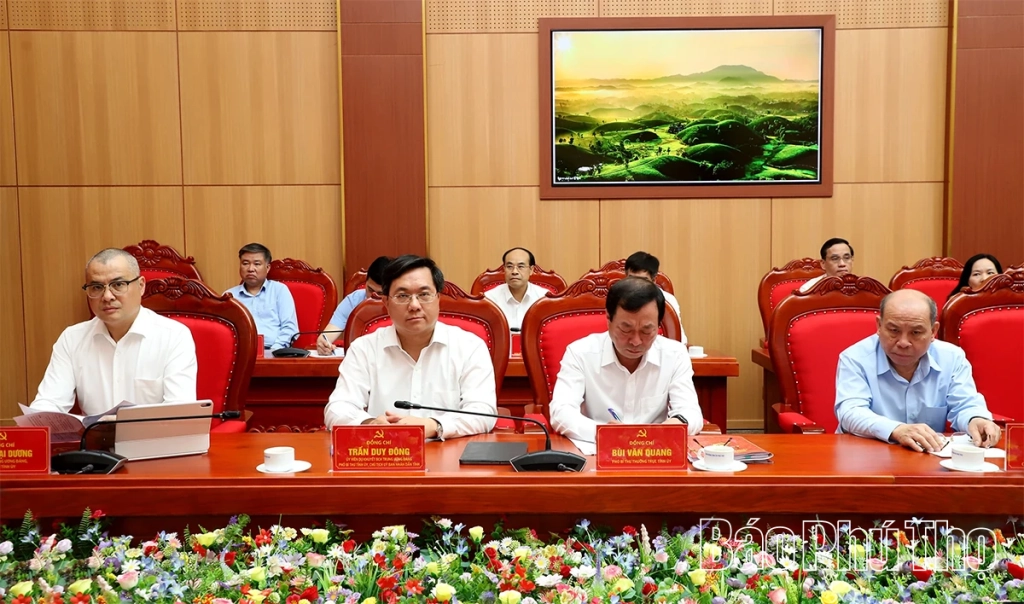 Thông báo Kết luận của Bộ Chính trị về nội dung giám sát (đợt 1) và triển khai các nội dung kiểm tra (đợt 2) đối với Ban Thường vụ Tỉnh ủy Phú Thọ