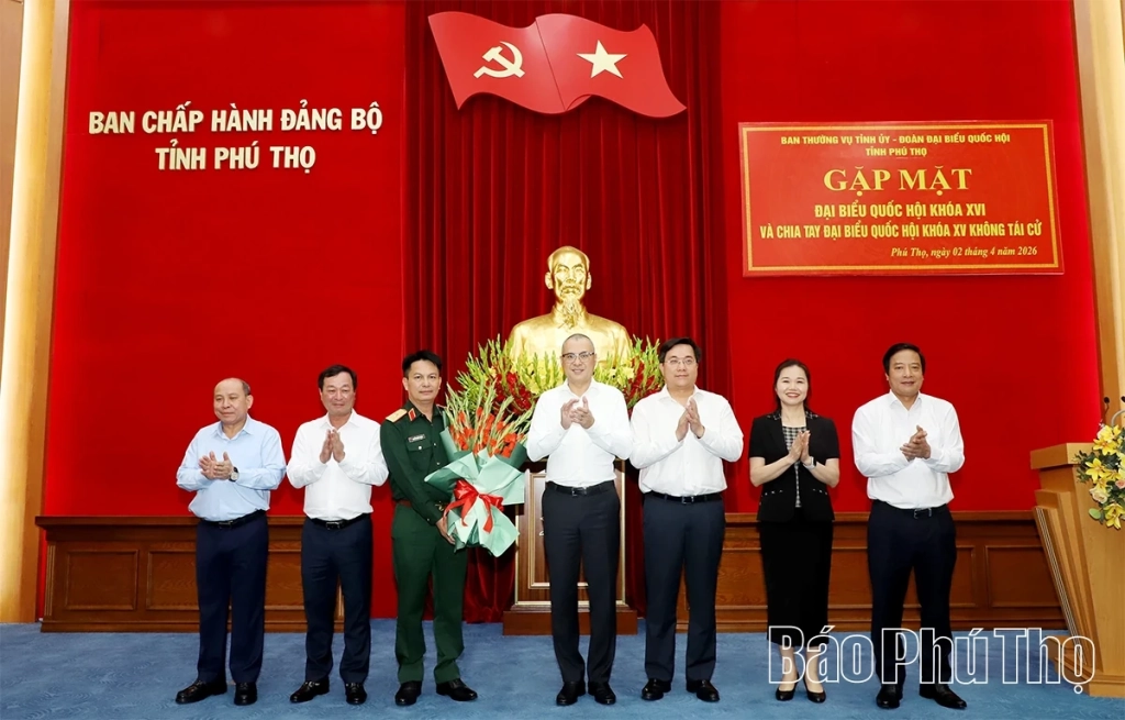 Gặp mặt đại biểu Quốc hội khóa XVI và chia tay đại biểu Quốc hội khóa XV không tái cử