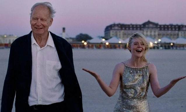 &ldquo;Sentimental Value&rdquo; - h&agrave;n gắn t&igrave;nh cha con