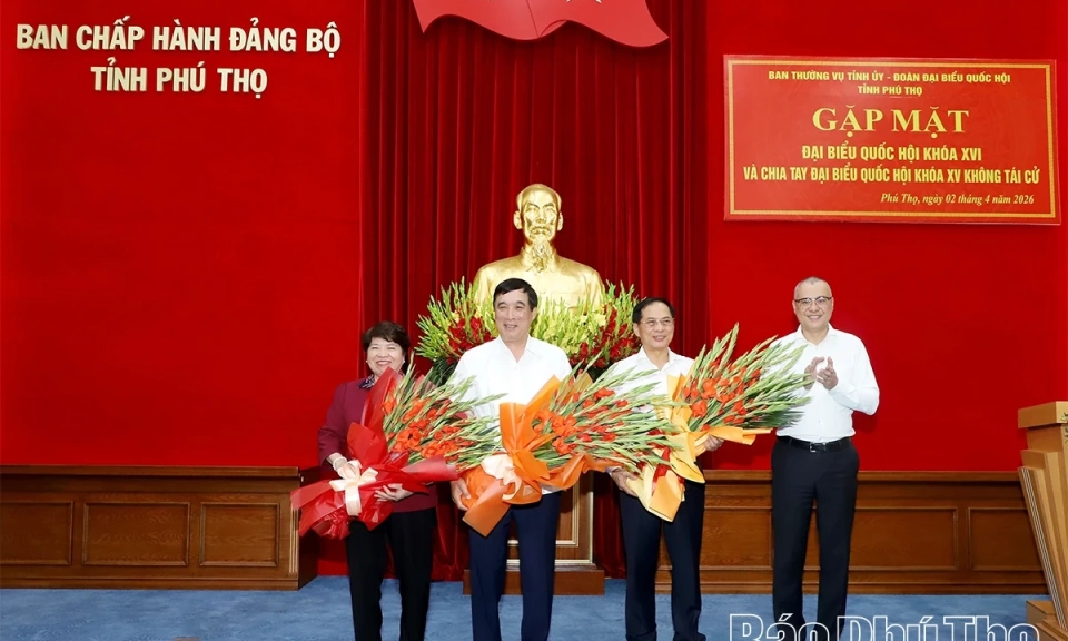 Gặp mặt đại biểu Quốc hội kh&oacute;a XVI v&agrave; chia tay đại biểu Quốc hội kh&oacute;a XV kh&ocirc;ng t&aacute;i cử