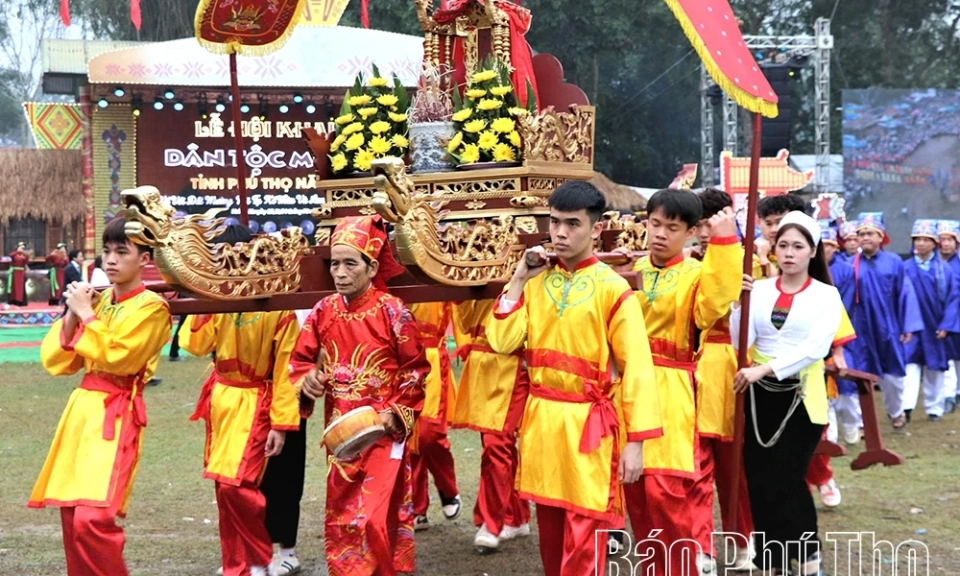Lan tỏa bản sắc văn h&oacute;a d&acirc;n tộc Mường