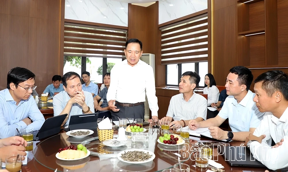 Chương trình Cà phê doanh nhân phiên thứ ba: Tháo gỡ nút thắt mặt bằng cho các cụm công nghiệp