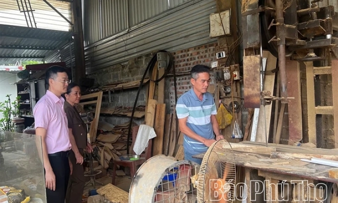 &ldquo;Đ&ograve;n bẩy&rdquo; gi&uacute;p người d&acirc;n ph&aacute;t triển kinh tế