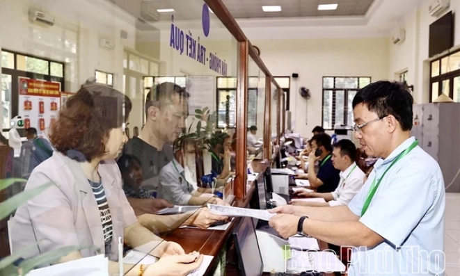 Tr&ecirc;n 99% hồ sơ thủ tục h&agrave;nh ch&iacute;nh qu&aacute; hạn, chậm hạn được xử l&yacute;