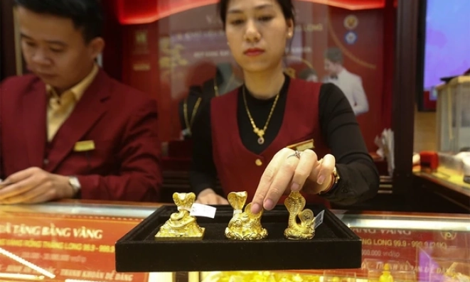 Gi&aacute; v&agrave;ng h&ocirc;m nay 22/5/2026: SJC neo đỉnh 162,4 triệu đồng, chờ c&uacute; bứt ph&aacute; mới