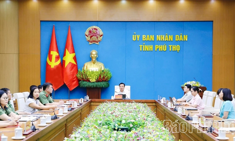 Ph&aacute;t động Chương tr&igrave;nh &ldquo;Bảo vệ v&agrave; hỗ trợ trẻ em ph&aacute;t triển tr&ecirc;n m&ocirc;i trường mạng&rdquo; giai đoạn 2026-2030