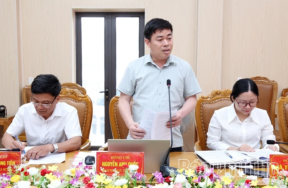 Thông qua dự thảo báo cáo giám sát đối với Ban Thường vụ Đảng ủy xã Hiền Lương