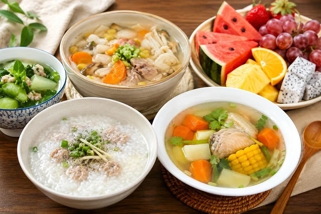 Vì sao càng lớn tuổi càng ít khát nước, nên uống bao nhiêu là đủ mỗi ngày?