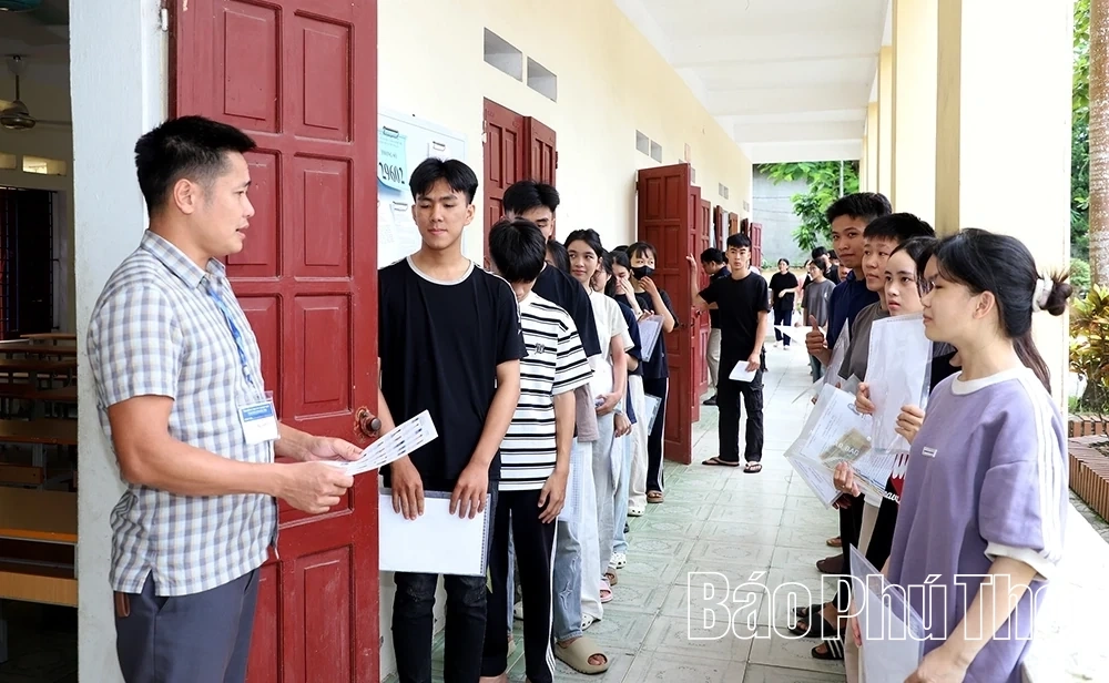 Thầy và trò trường miền núi Yên Lập tự tin bước vào kỳ thi tốt nghiệp THPT