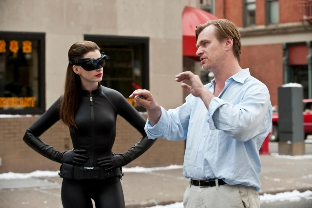 anne hathaway nàng thơ đặc biệt trong vũ trụ điện ảnh của christopher nolan hình ảnh 4 Anne Hathaway: Nàng thơ đặc biệt trong vũ trụ điện ảnh của Christopher Nolan