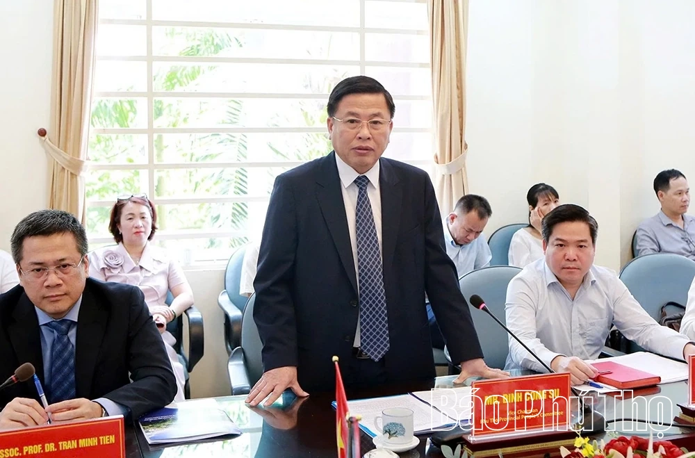 Đoàn công tác Bộ Nông nghiệp và Lâm nghiệp nước Cộng hòa Angola làm việc tại Phú Thọ