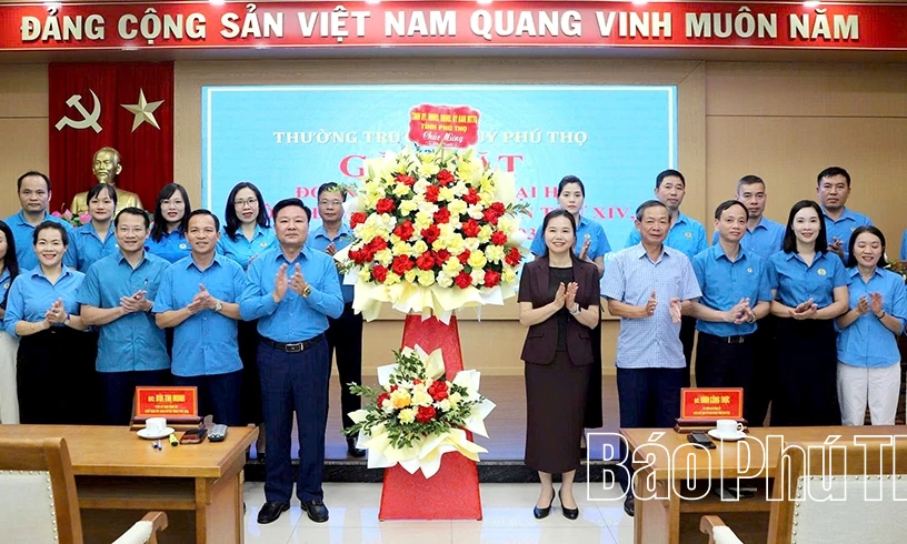 Gặp mặt Đo&agrave;n đại biểu của tỉnh dự Đại hội C&ocirc;ng đo&agrave;n Việt Nam lần thứ XIV