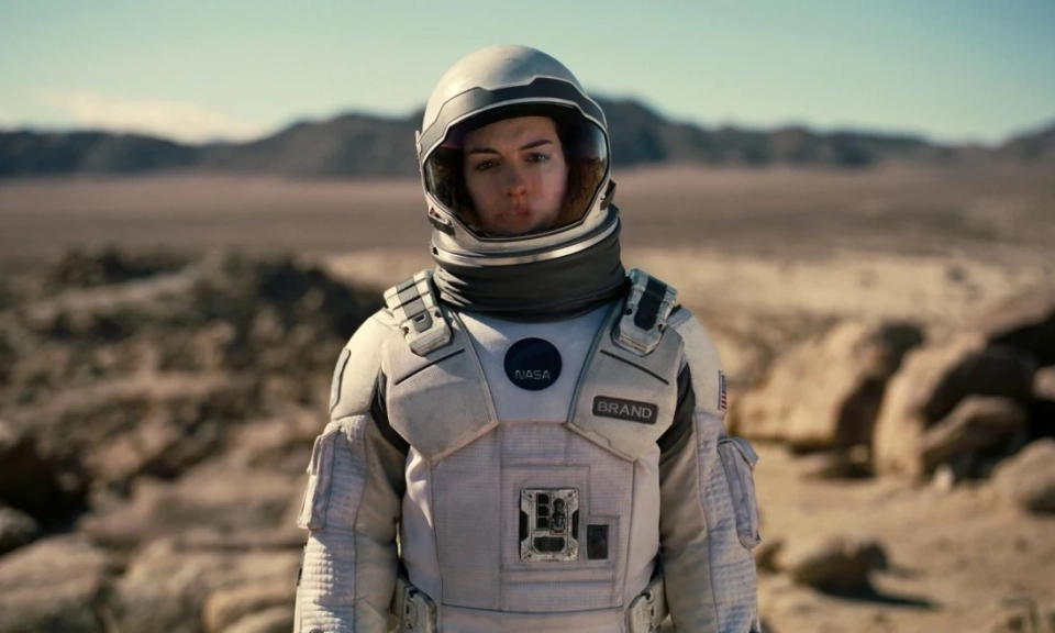 Anne Hathaway: N&agrave;ng thơ đặc biệt trong vũ trụ điện ảnh của Christopher Nolan